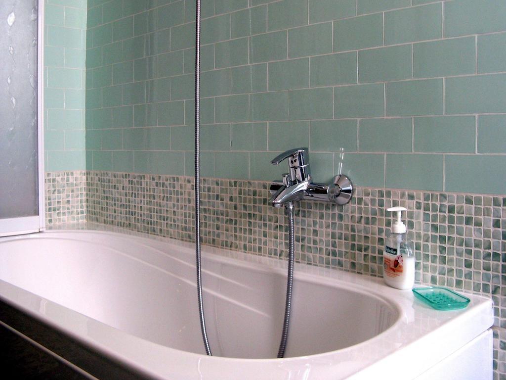Casa Anto Apartment Lezzeno Cameră foto